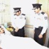 الأنصاري زار إطفائياً أصيب في مقر عمله