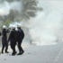 اتهام 15 شرطيا بحرينيا بالإساءة لسجناء اتهام 15 شرطيا بحرينيا بالإساءة لسجناء