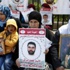 وقفة لأهالي أسرى فلسطينيين قرب رام الله تطالب بالإفراج عن ذويهم من السجون الإسرائيلية